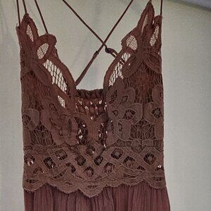 Beautiful pale pink ladies dress size small